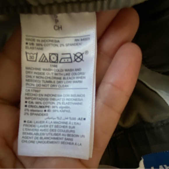 NWT Old Navy Built-In Flex Modern Cargo Jogger Pants Size S - Picture 3 of 4